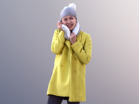 毛帽 灰色毛帽 微笑的女人 黄色长衣 真人模型女人模型 (1)